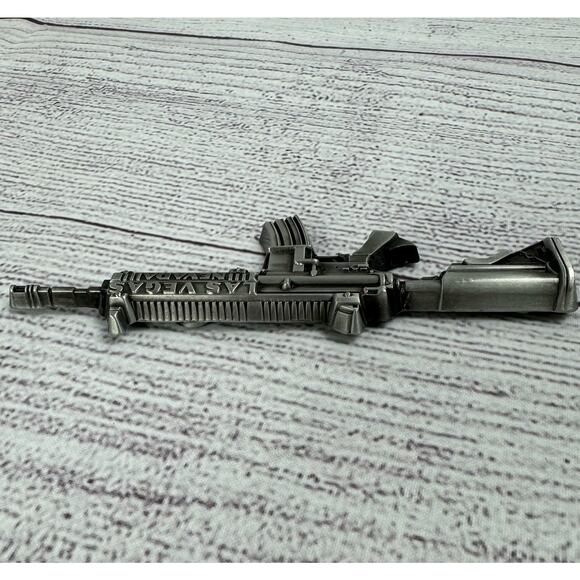 Las Vegas, Nevada AR-15 Rifle 4.5" Refrigerator Magnet - Picture 2 of 4